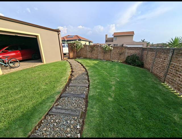 3 BEDROOM FREESTANDING FOR SALE IN PARKRAND